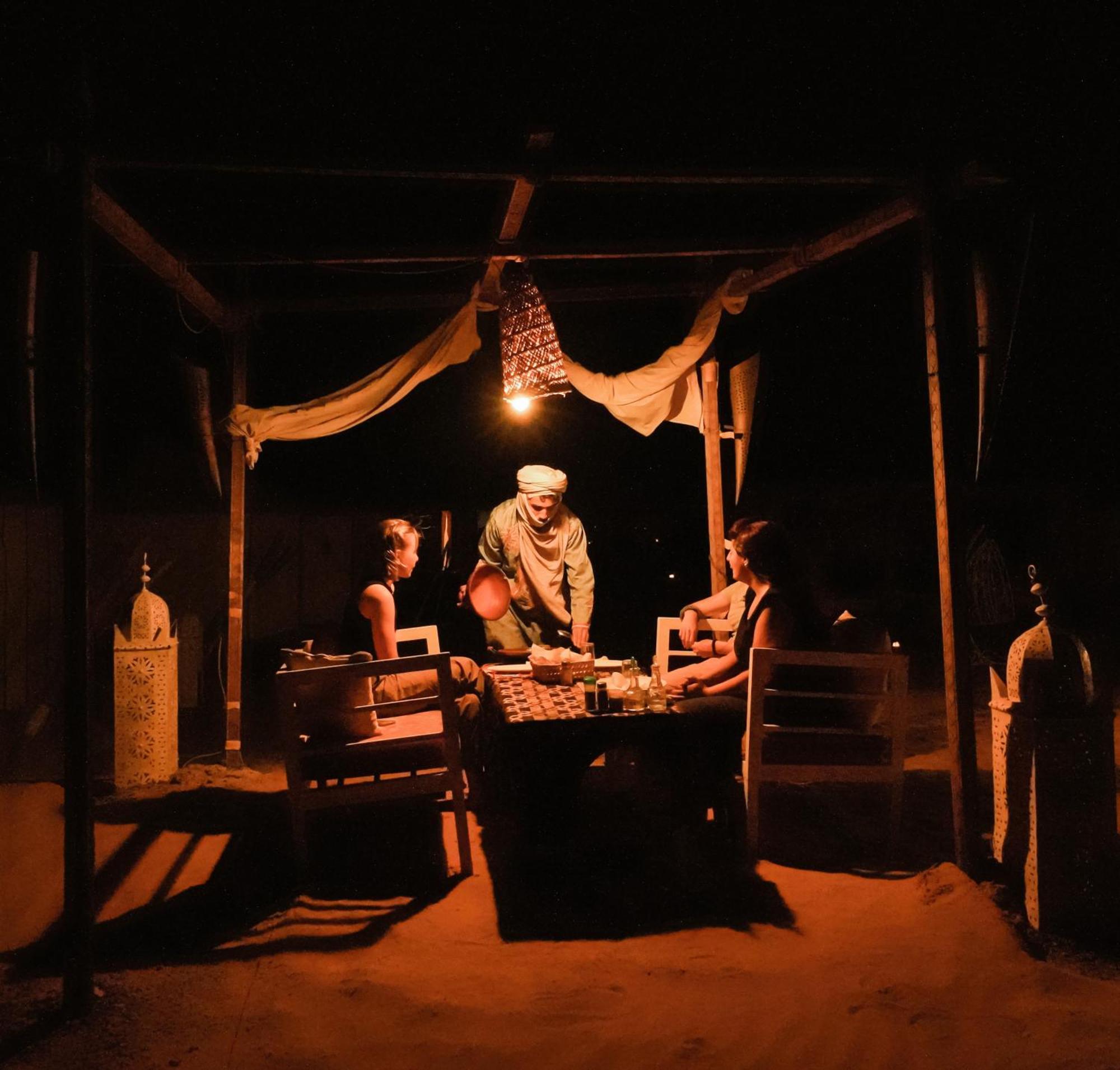Horaz Merzouga Camp Zewnętrze zdjęcie